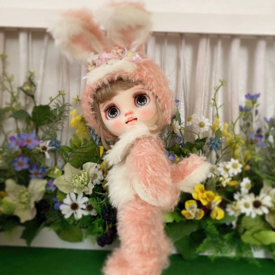 ブライスアウトフィット　着ぐるみうさちゃん（カーリーピンク）