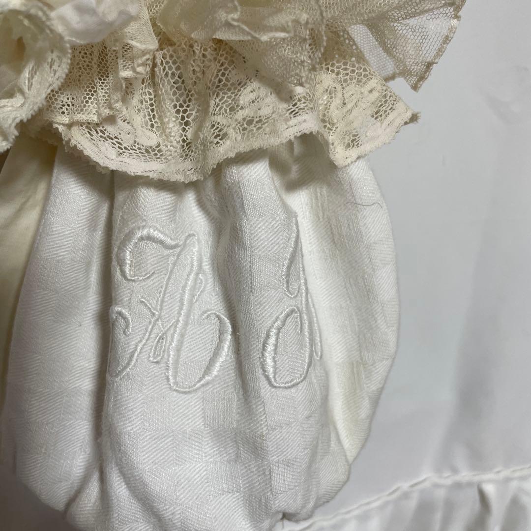 ホワイトモノグラムポシェット　フランスアンティークリメイクポシェット