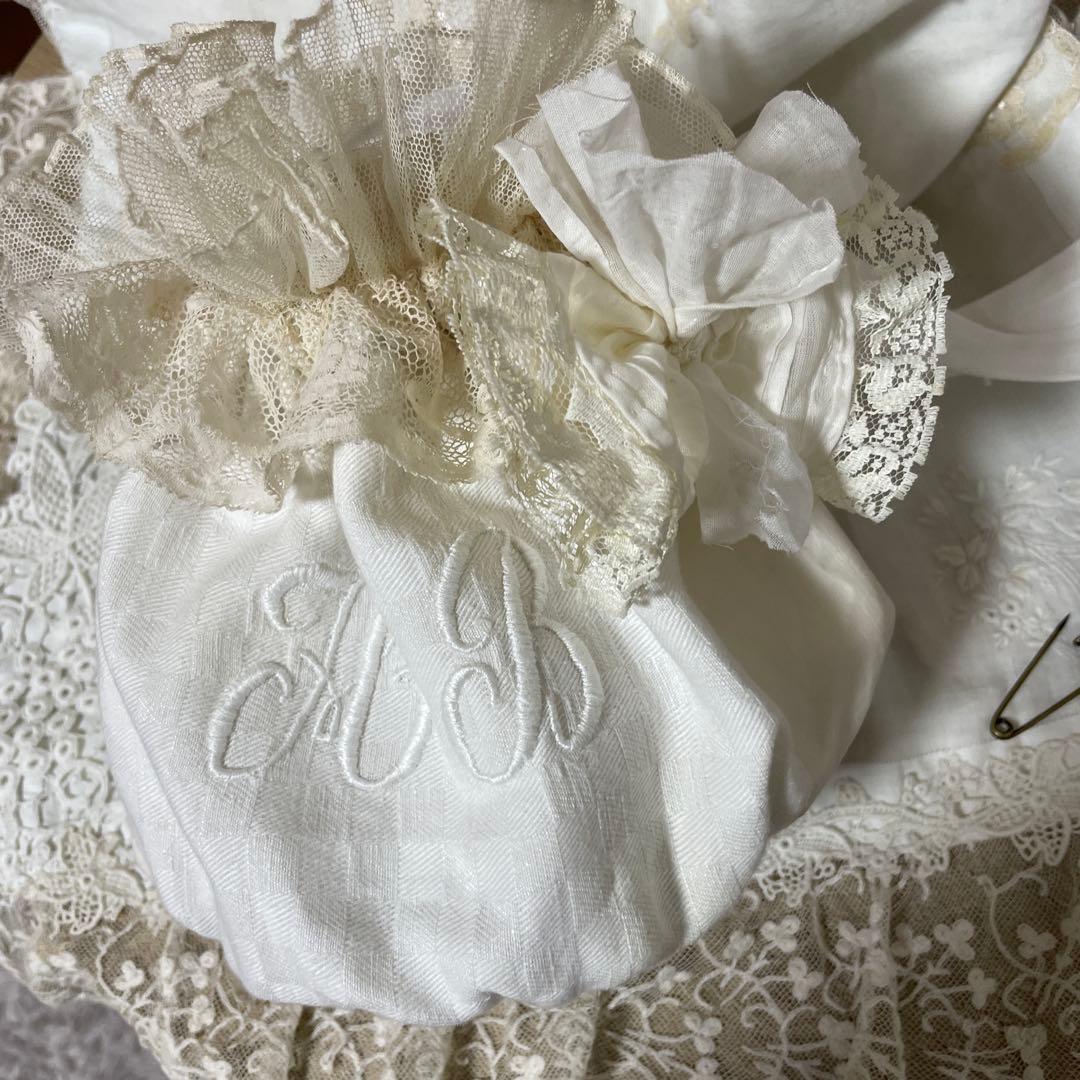 ホワイトモノグラムポシェット　フランスアンティークリメイクポシェット