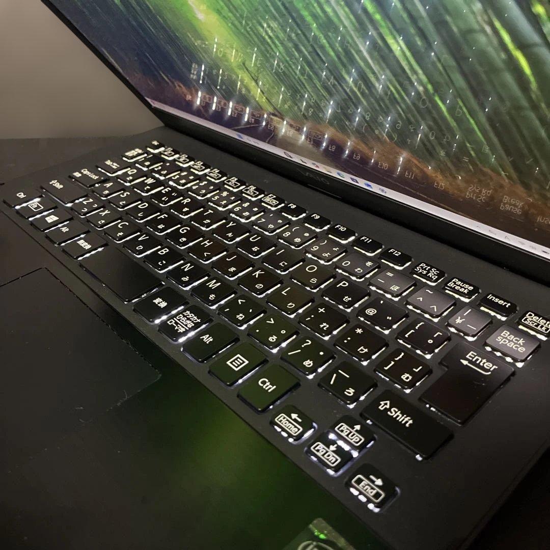 【超SALE】VAIO Pro 11 Core i3 SSD128（アダプタ付）