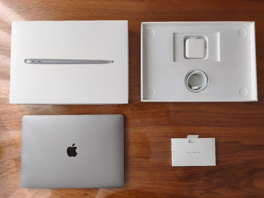 超美品 Apple MacBook Air 13inch M1 8GB