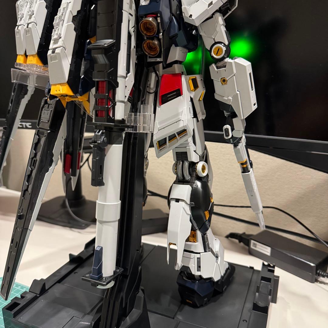 【素組み】PG UNLEASHED 1/60 νガンダム LEDユニット