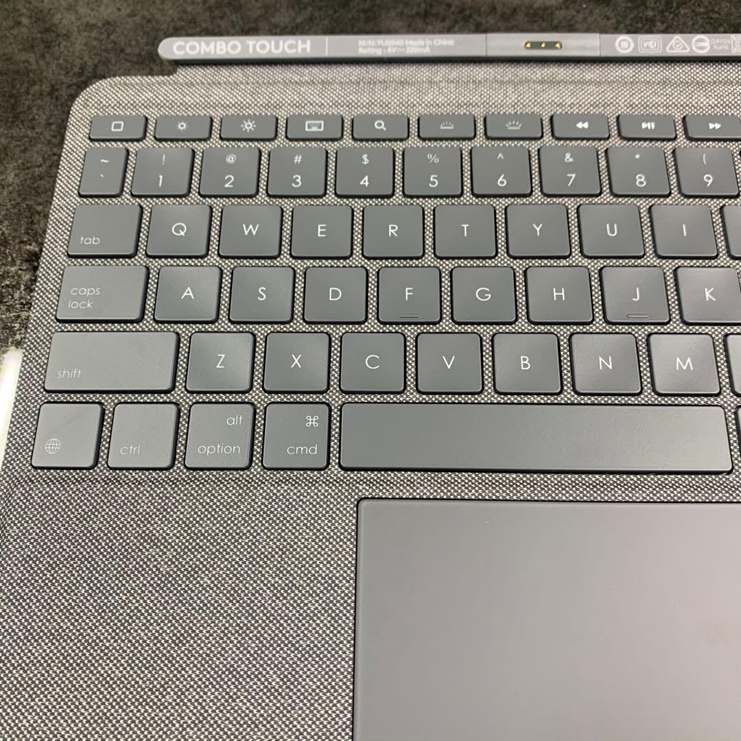【ほぼ新品】ロジクールCombo Touch iK1057BKA
