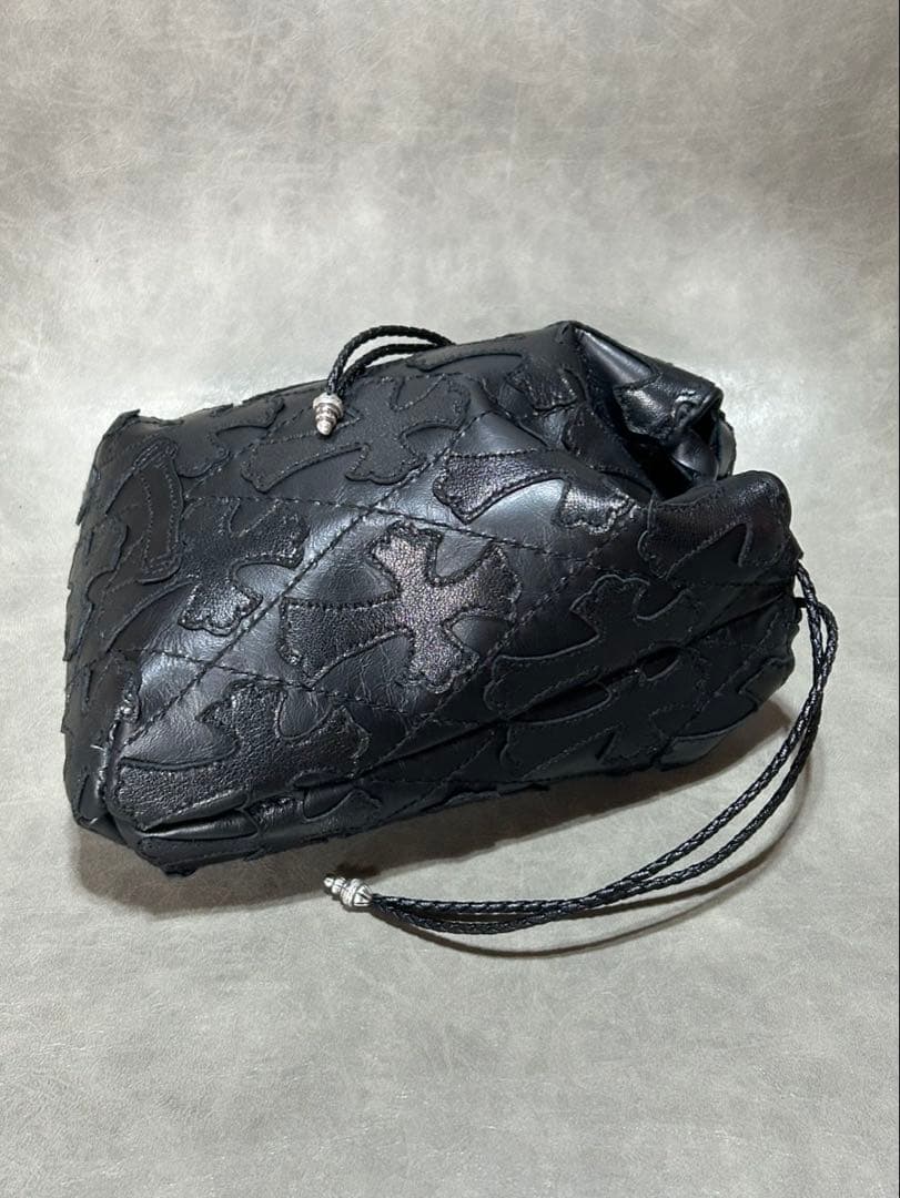 レザー巾着　総柄クロス