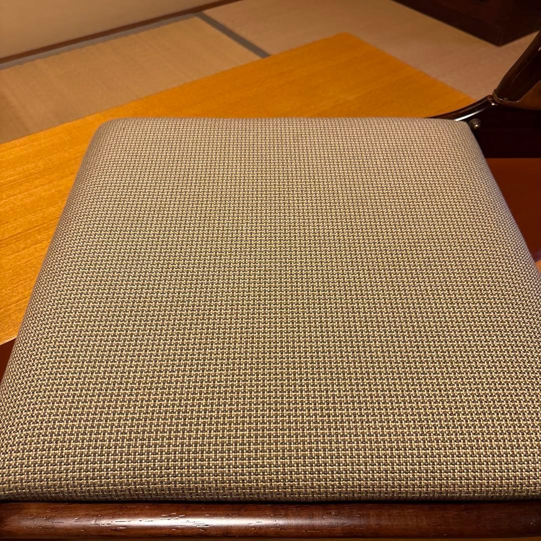 ダークブラウン スラットバック座椅子２脚組