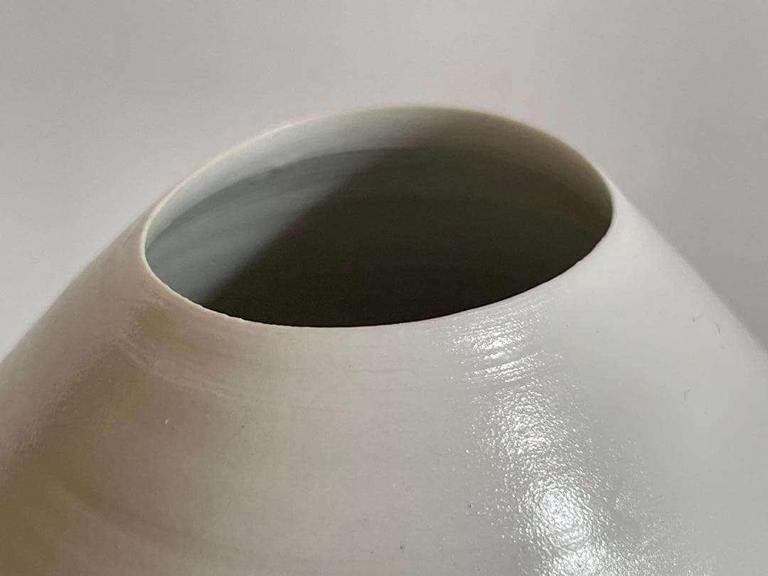 陶芸家　黒田泰蔵　白磁　花入　花瓶　花生　共箱