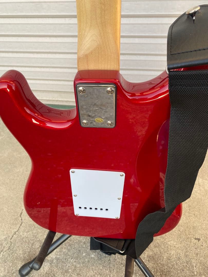 Bacchus 　universe series ストラトキャスター　レッド