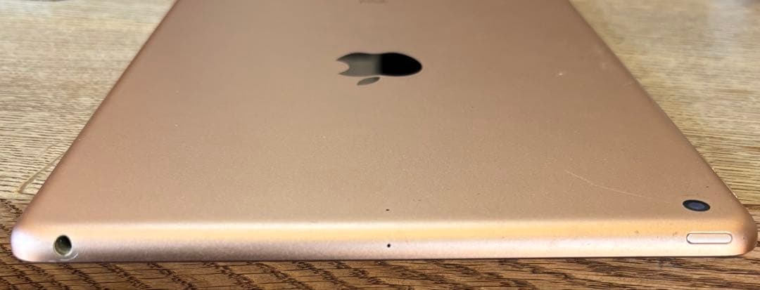 美品 iPad 第6世代 32GB Wi-Fiモデル ゴールド バッテリー79%