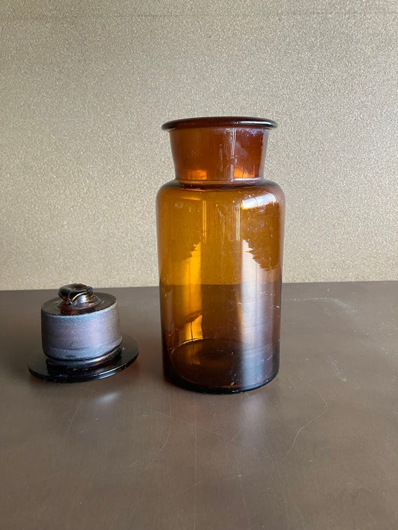 薬瓶　アンティーク　アンバー　レトロガラス瓶