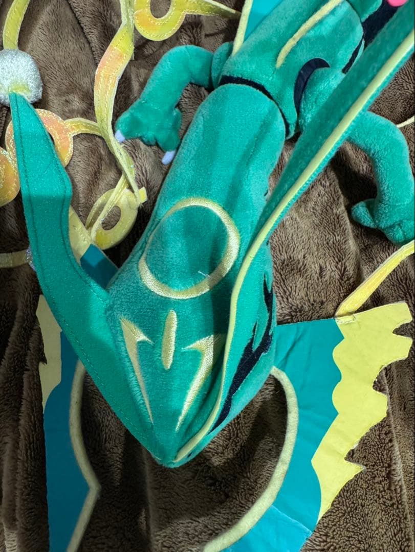 希少　メガレックウザ ぬいぐるみ オフィシャルタグ付き　激レア