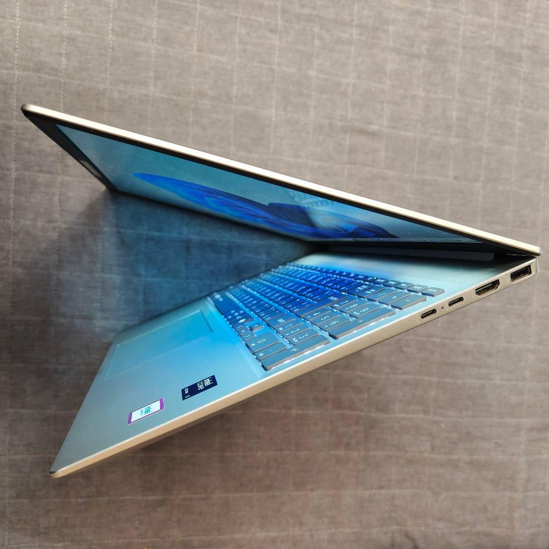 タッチ 2025年 HP 超美品 最新 Ultra 5 16GB 1TB 16型