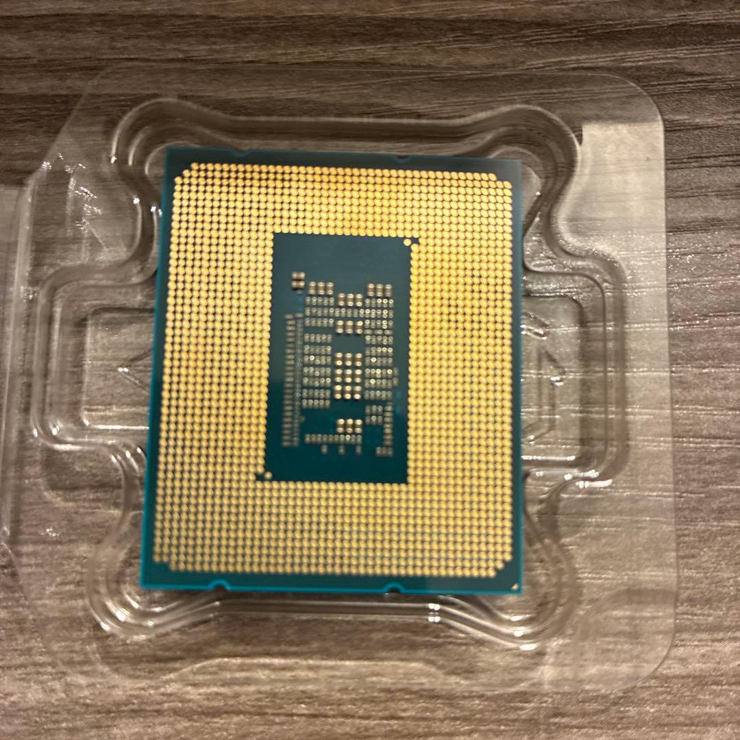 Intel core i3-12100F CPU 本体のみ