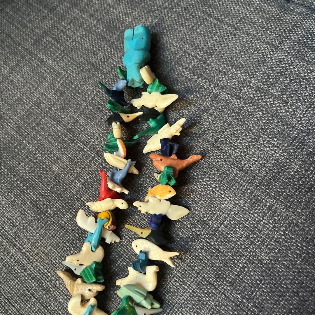 インディアンジュエリー　ズニ族　フェティッシュ　ネックレス　アニマル