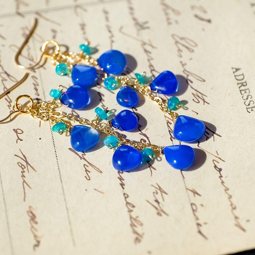 14kgfブルーカラーオパールマロンカットピアスイヤリング