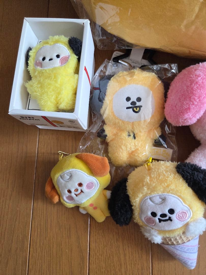 BT21 CHIMMY チミー ぬいぐるみ クッションまとめ売り8点　おまけ付き