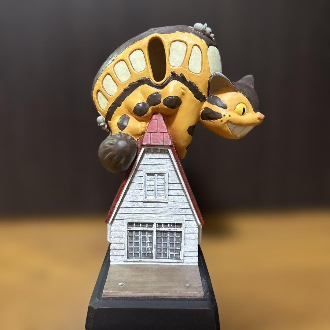 ジブリ　となりのトトロネコバス　ポット　置物　貯金箱【訳あり】