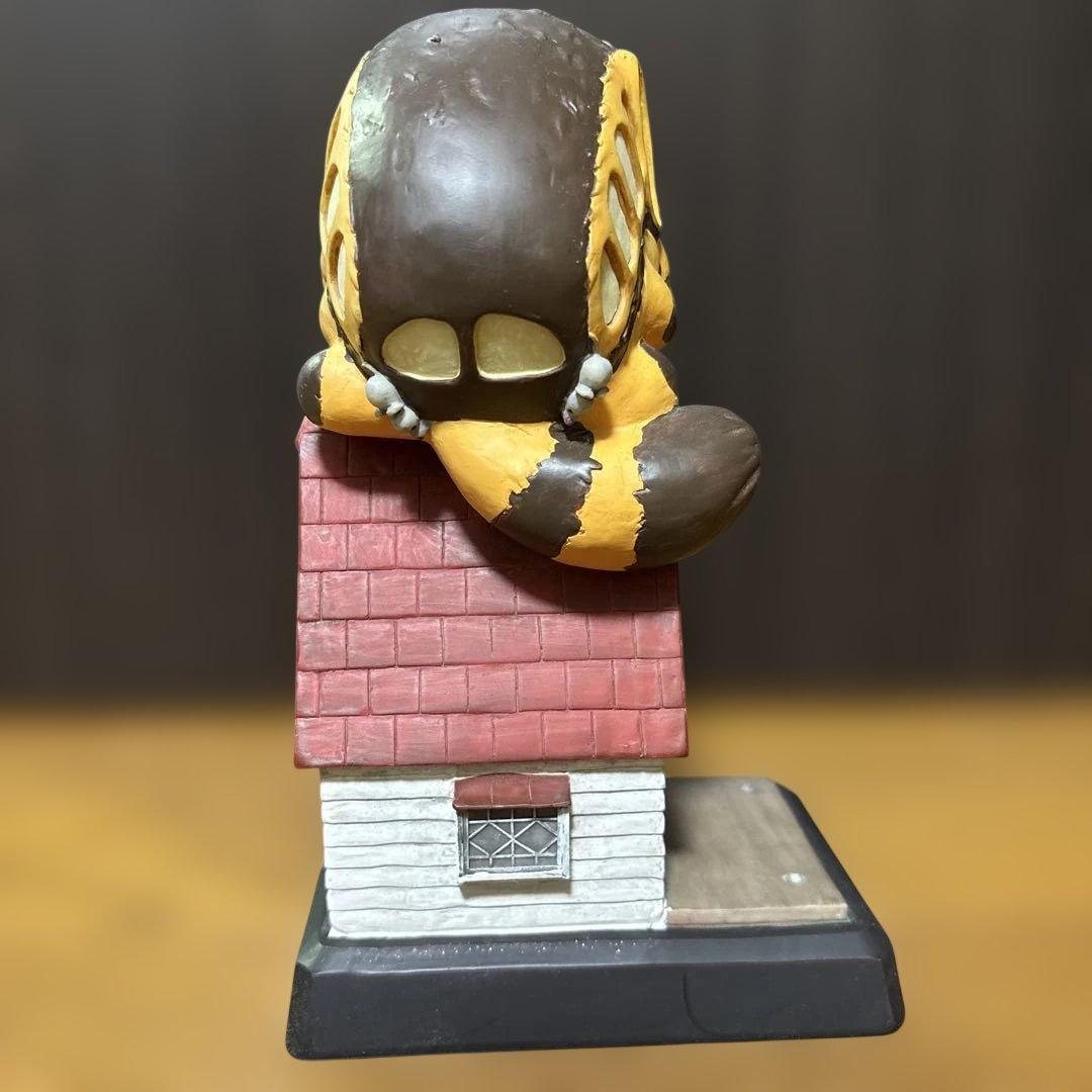 ジブリ　となりのトトロネコバス　ポット　置物　貯金箱【訳あり】