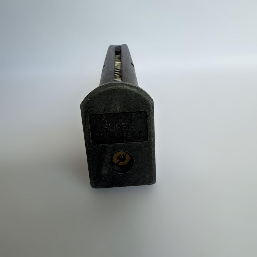 ヘビーウエイト KSC? ベレッタM92F ガスガン ケース付き　金属製スライド