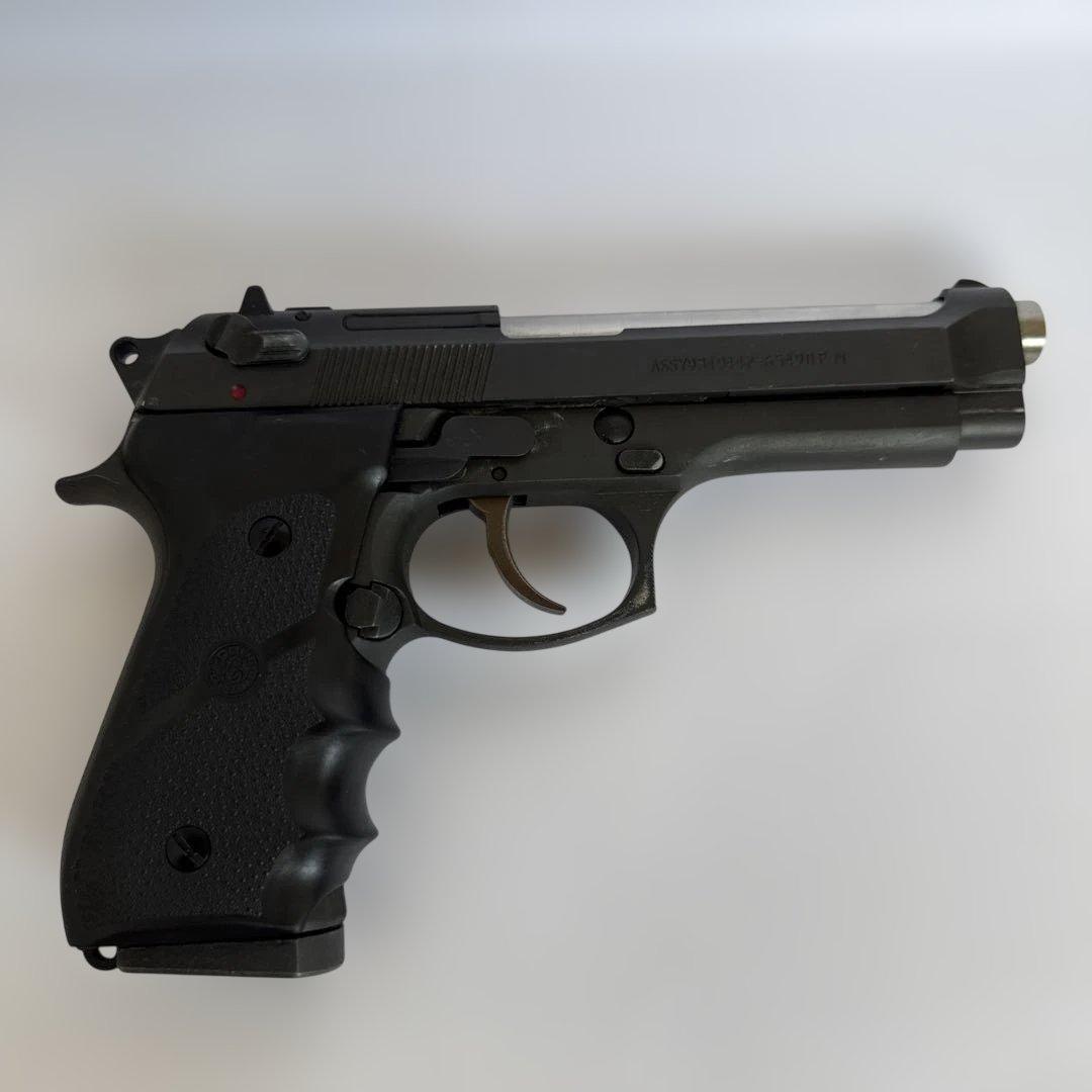 ヘビーウエイト KSC? ベレッタM92F ガスガン ケース付き　金属製スライド