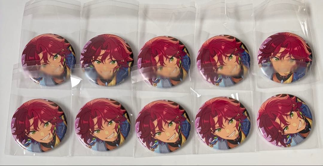 あんスタ 衣更真緒 コレクション缶バッジ Nov idol
