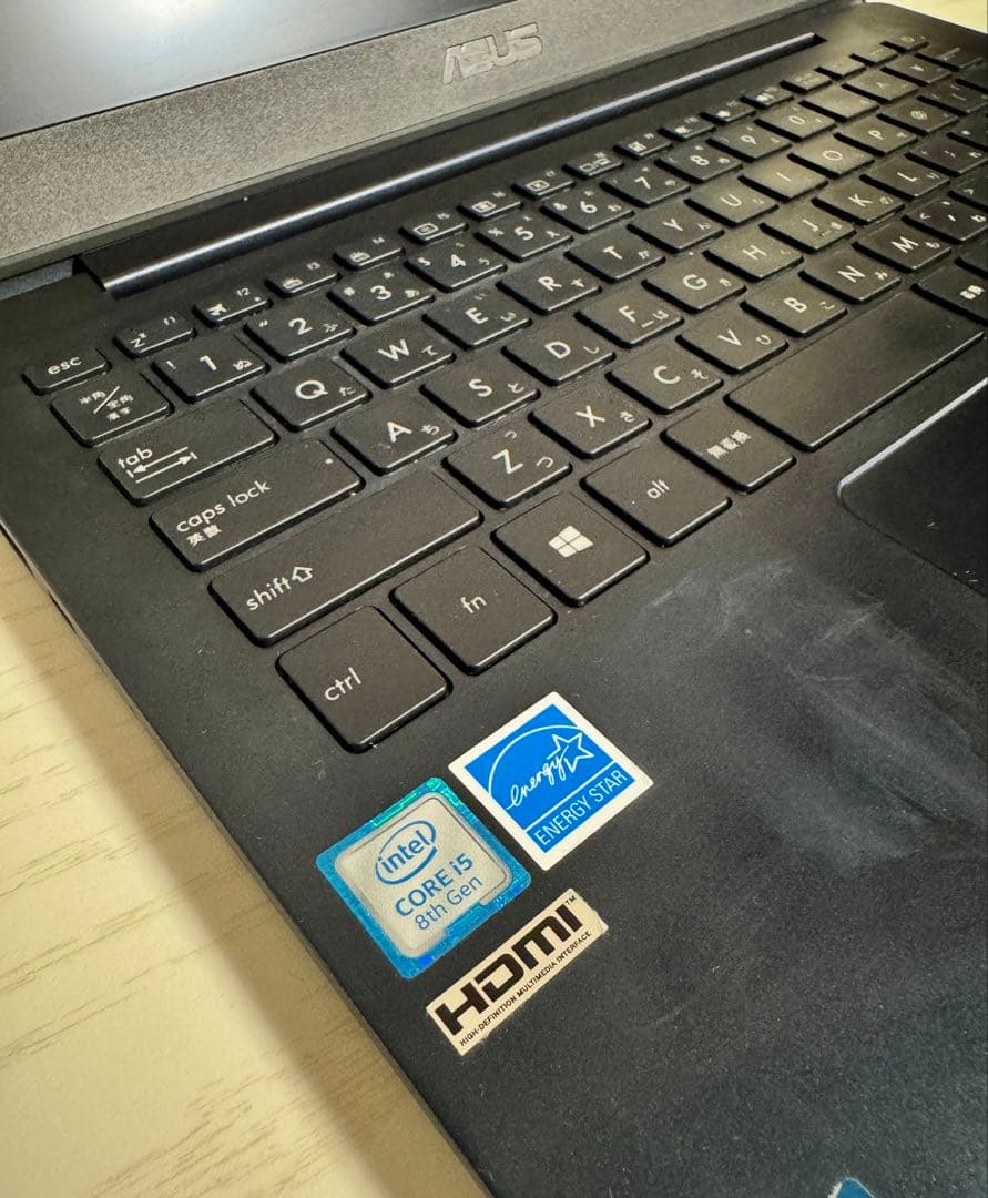 Windowsノート本体 ASUS ZenBookUX331 i5-8250U/8GB/SSD512GB