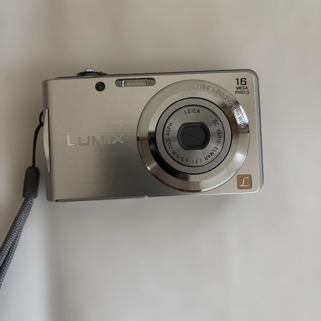 ☆デジカメ☆LUMIX 16 メガピクセル☆シルバー