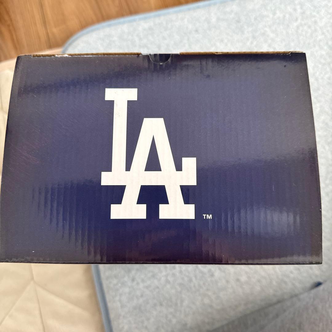 【限定商品】世界で5000体 ドジャース 大谷翔平 二刀流ボブルヘッド 2025