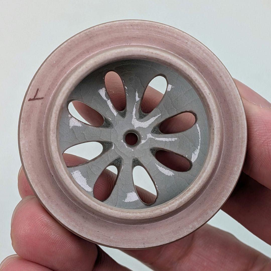 九谷焼 赤絵三足香炉 合箱合布 香爐 花鳥人物絵 金襴手 九谷庄三 抹茶道具