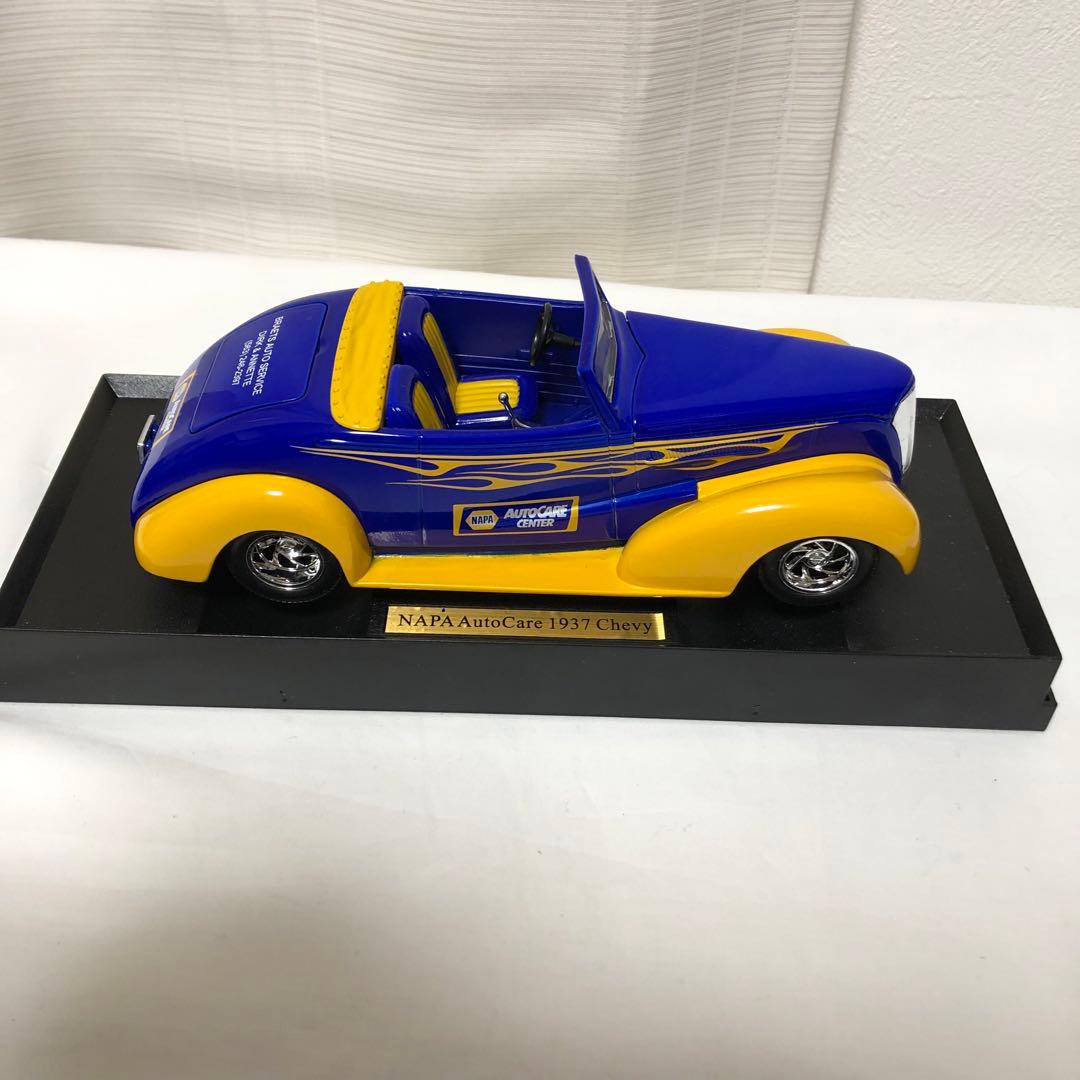 NAPA 1937 Chevy ミニカー