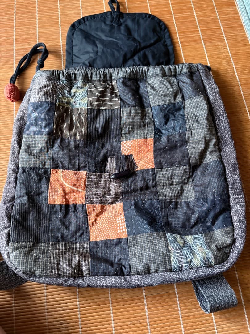 手作りリュック大島紬 古布 ハンドメイド　旅行素敵な1品 リュック 刺し子