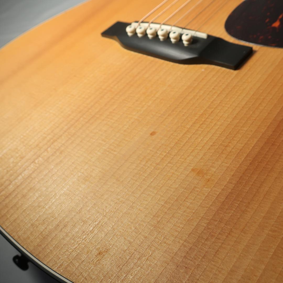 2018 Martin D Jr ギター 純正ケース付 ギャランティカード完備