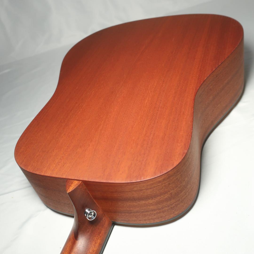 2018 Martin D Jr ギター 純正ケース付 ギャランティカード完備