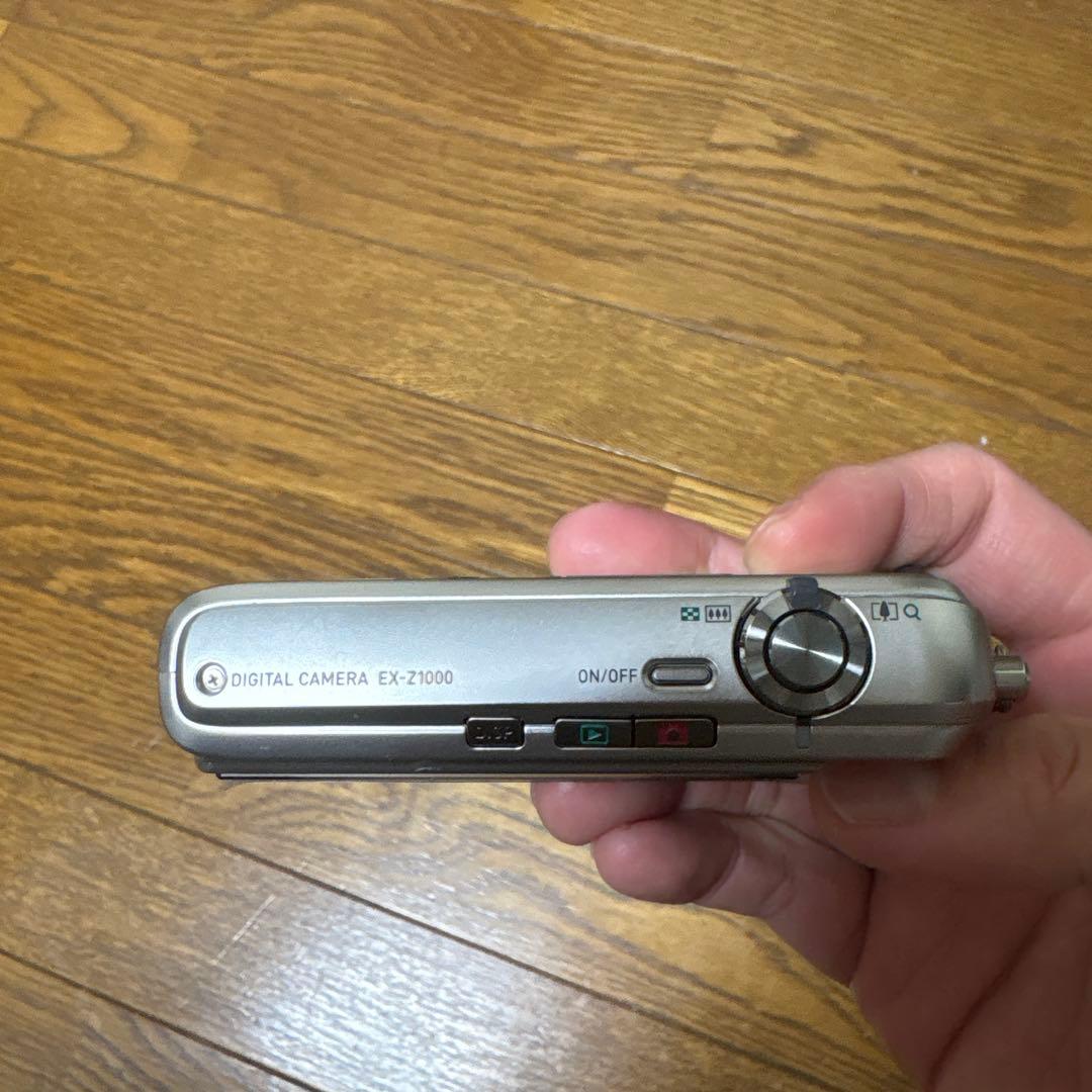 ジャンク品 CASIO EXILIM EX-Z1000