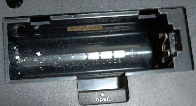 CASIO 電子ピアノ カバー一部破損付き　HT-3000　取説付き