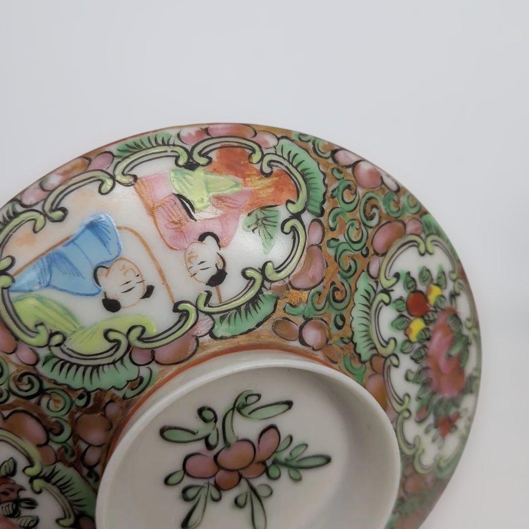 中国古美術 清時代 広彩 人物文 開光人物 草花文 五彩 人物故事時代物 絵皿