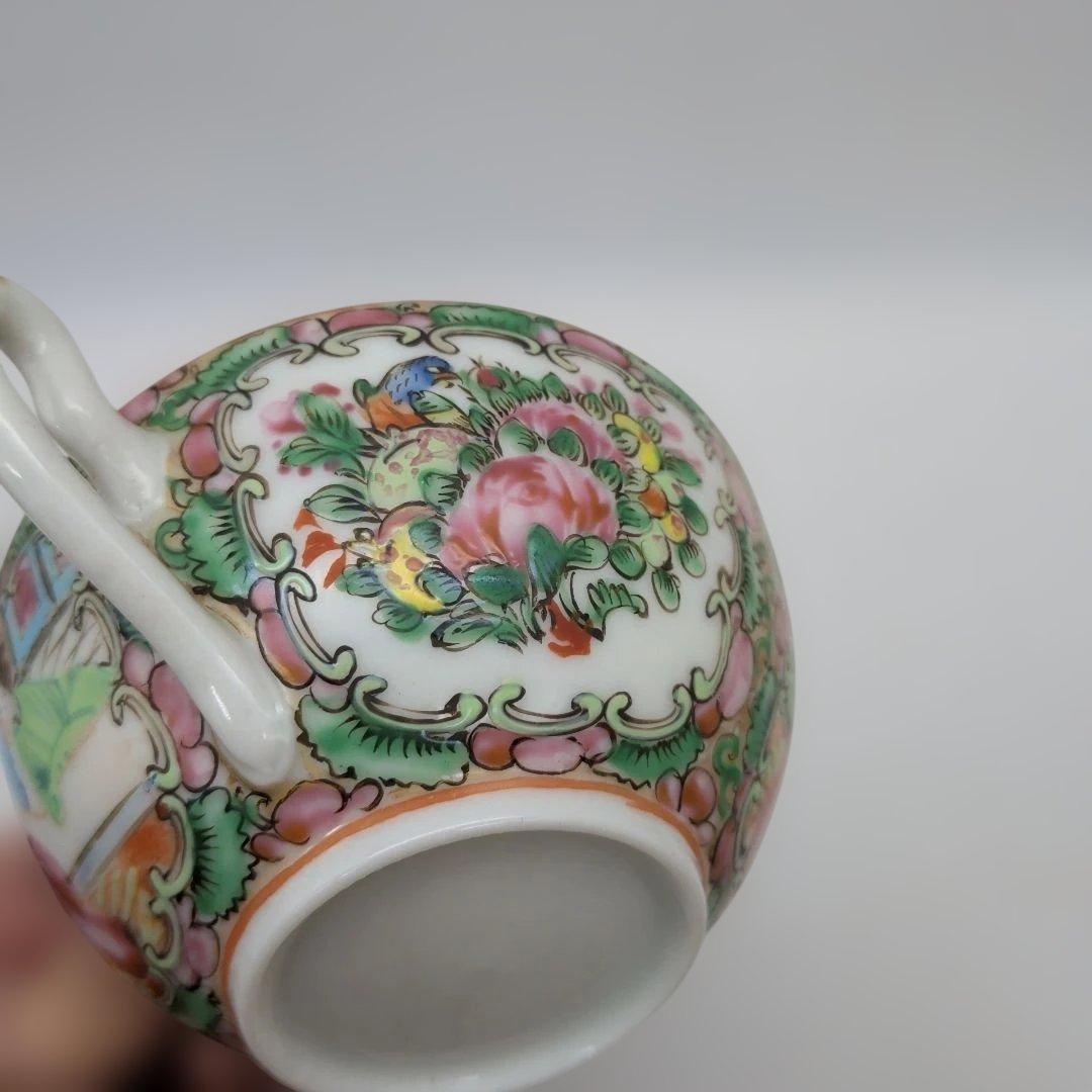 中国古美術 清時代 広彩 人物文 開光人物 草花文 五彩 人物故事時代物 絵皿