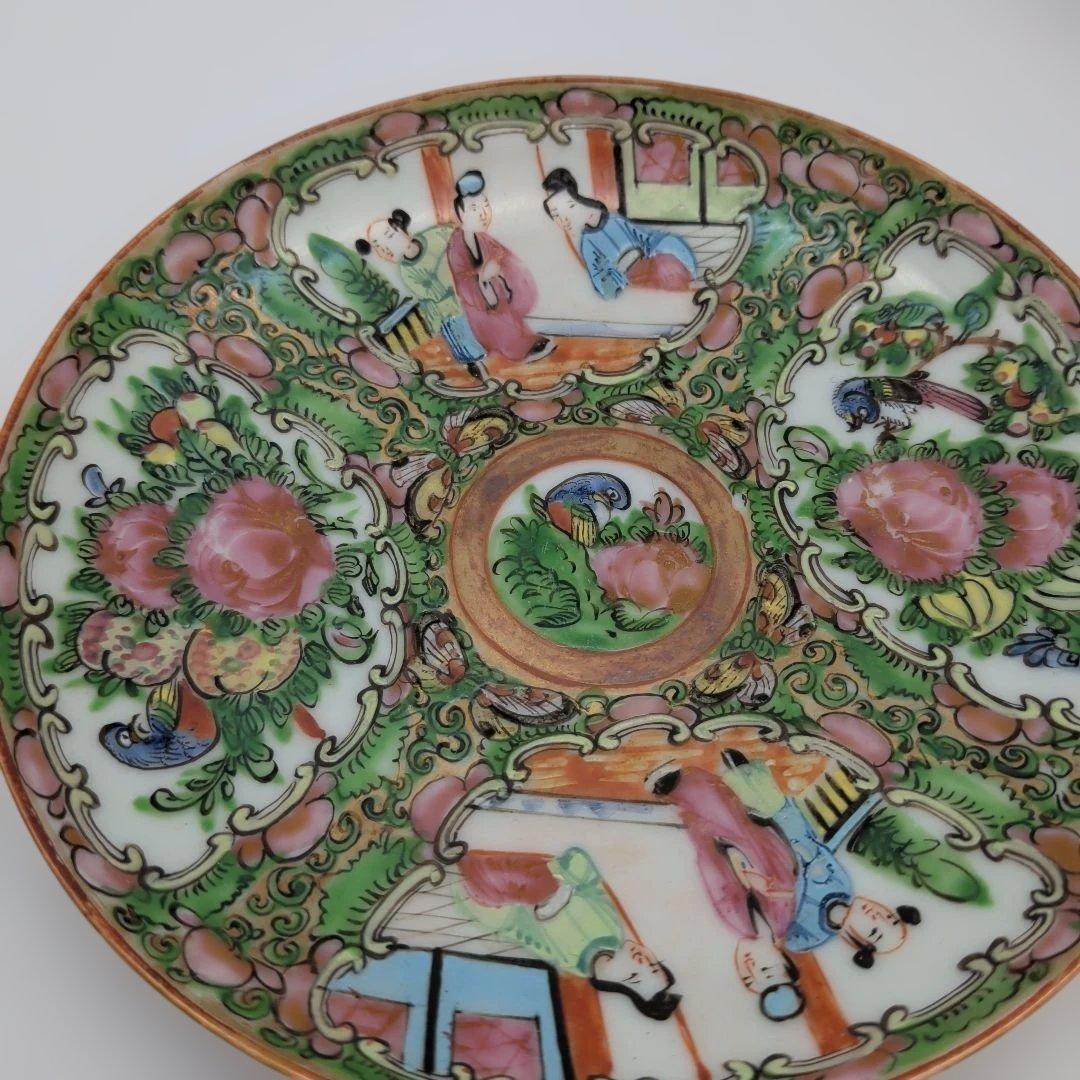 中国古美術 清時代 広彩 人物文 開光人物 草花文 五彩 人物故事時代物 絵皿
