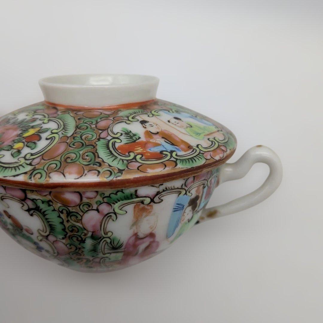 中国古美術 清時代 広彩 人物文 開光人物 草花文 五彩 人物故事時代物 絵皿