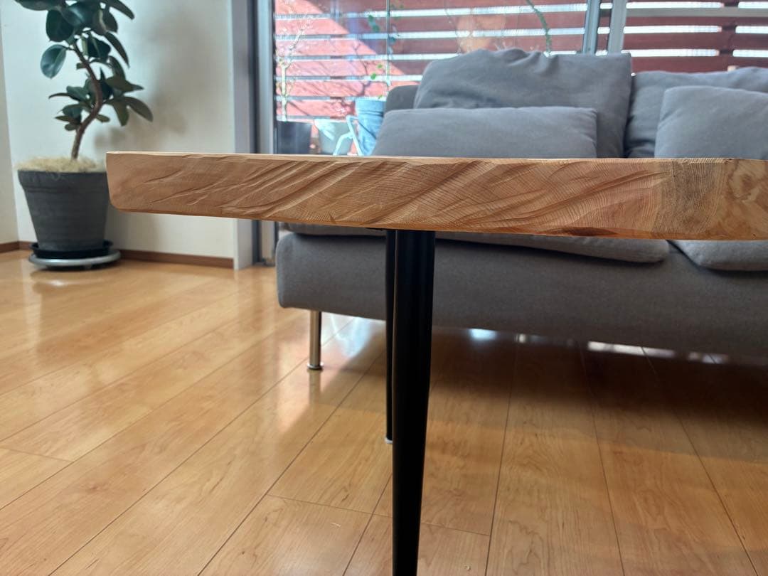 【銘木】木曽檜葉（キソヒバ）一枚板センターテーブル節と裂目の美　極厚天板50mm