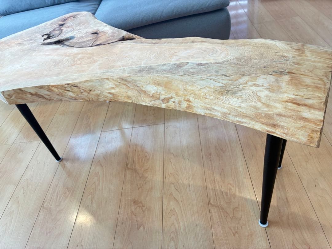 【銘木】木曽檜葉（キソヒバ）一枚板センターテーブル節と裂目の美　極厚天板50mm