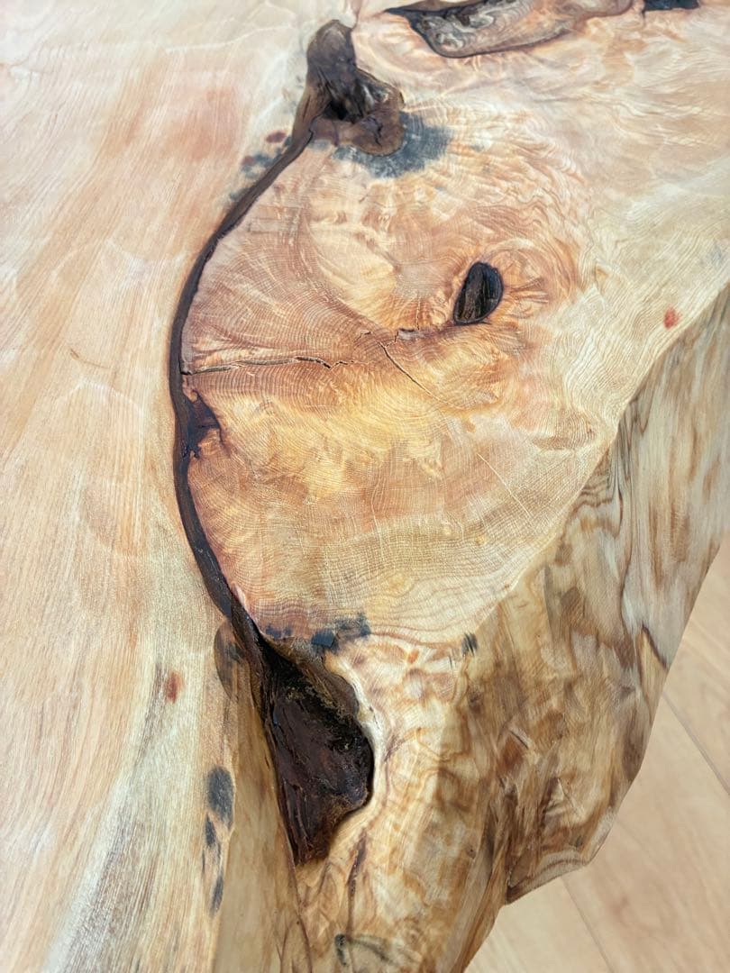 【銘木】木曽檜葉（キソヒバ）一枚板センターテーブル節と裂目の美　極厚天板50mm