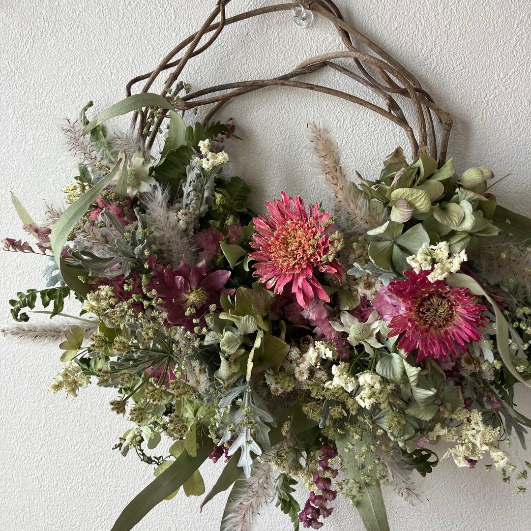 ガーベラと紫陽花のグリーン×ピンクハーフリース　ドライフラワー　ユーカリ