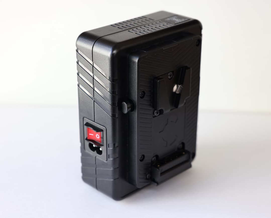 RED 純正 Vマウント バッテリー充電器 2連チャージャー