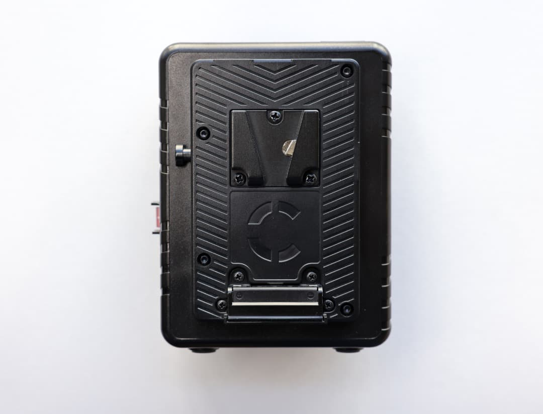 RED 純正 Vマウント バッテリー充電器 2連チャージャー