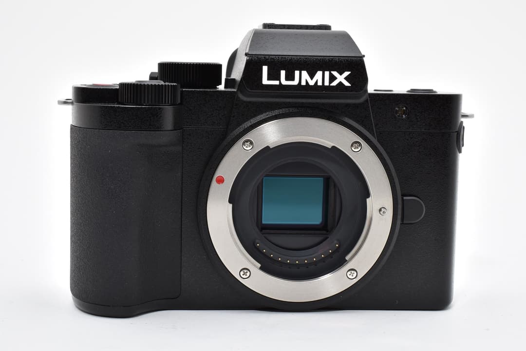 PANASONIC LUMIX DC-G100D ボディ 2072