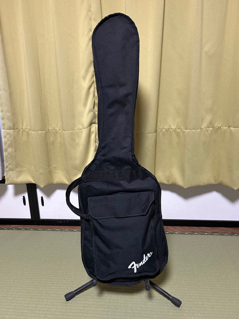 【Fender Japan】エレキギター　ストラトキャスター ソフトケース付き