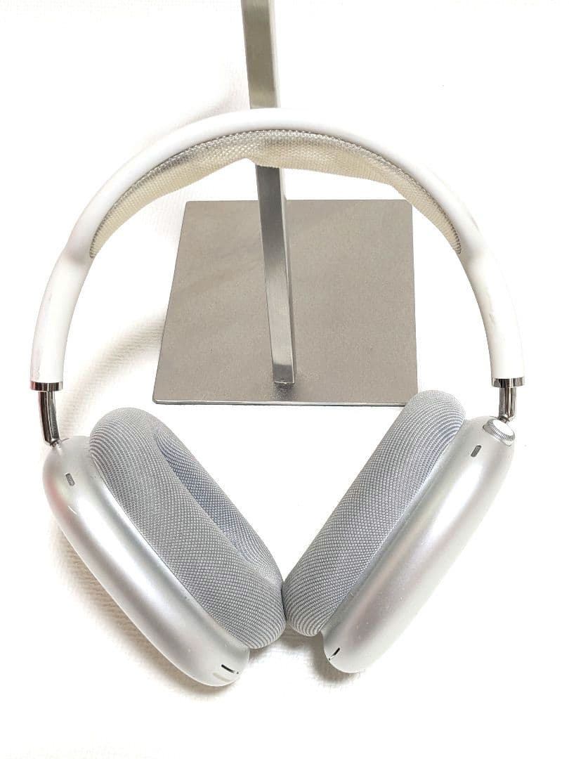 美品　AirPods Max A2096 2024年　シルバー色
