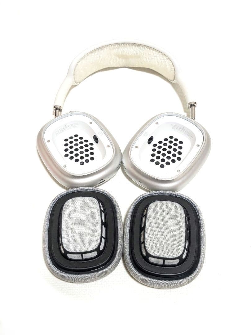美品　AirPods Max A2096 2024年　シルバー色