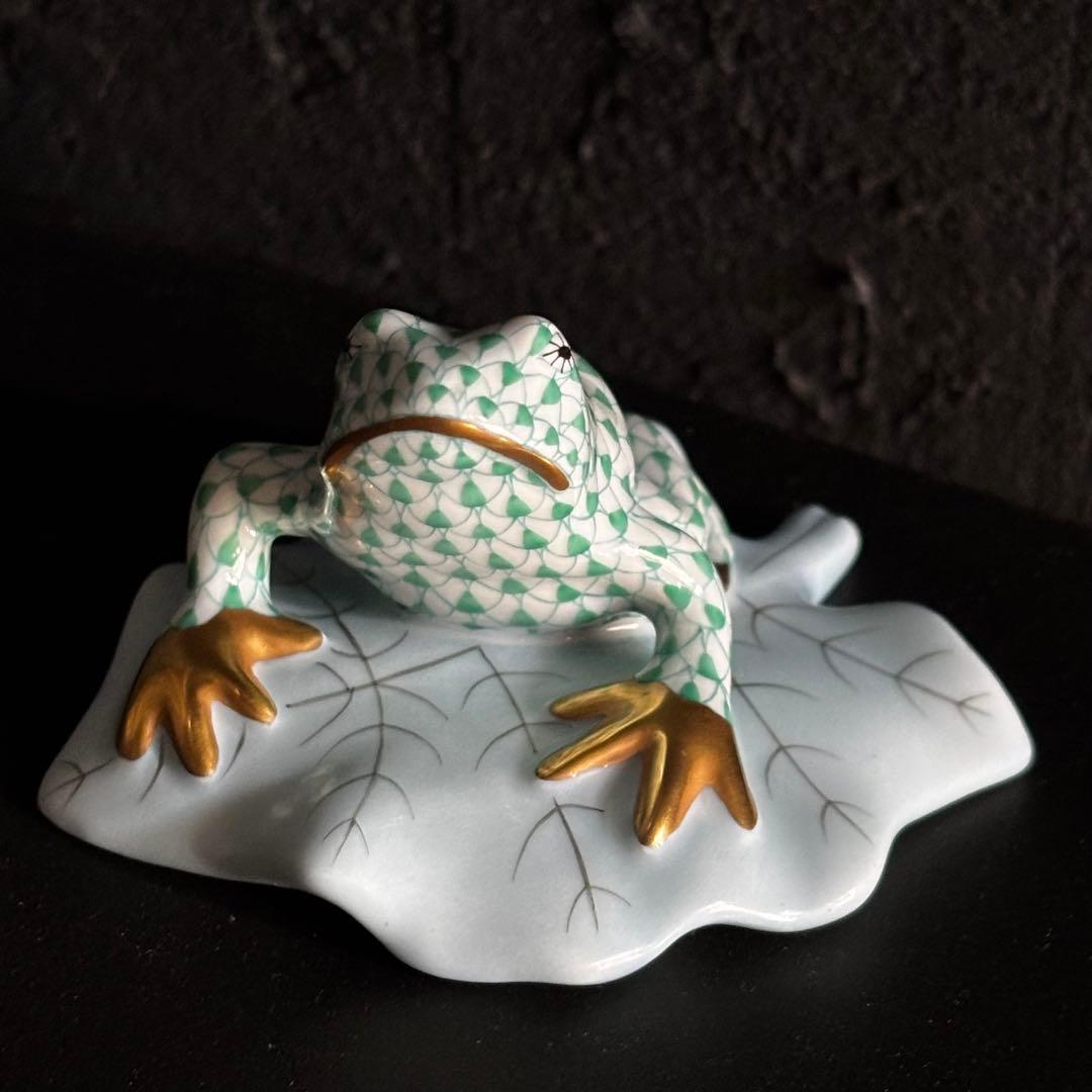【HEREND】 カエルの置物 陶器製