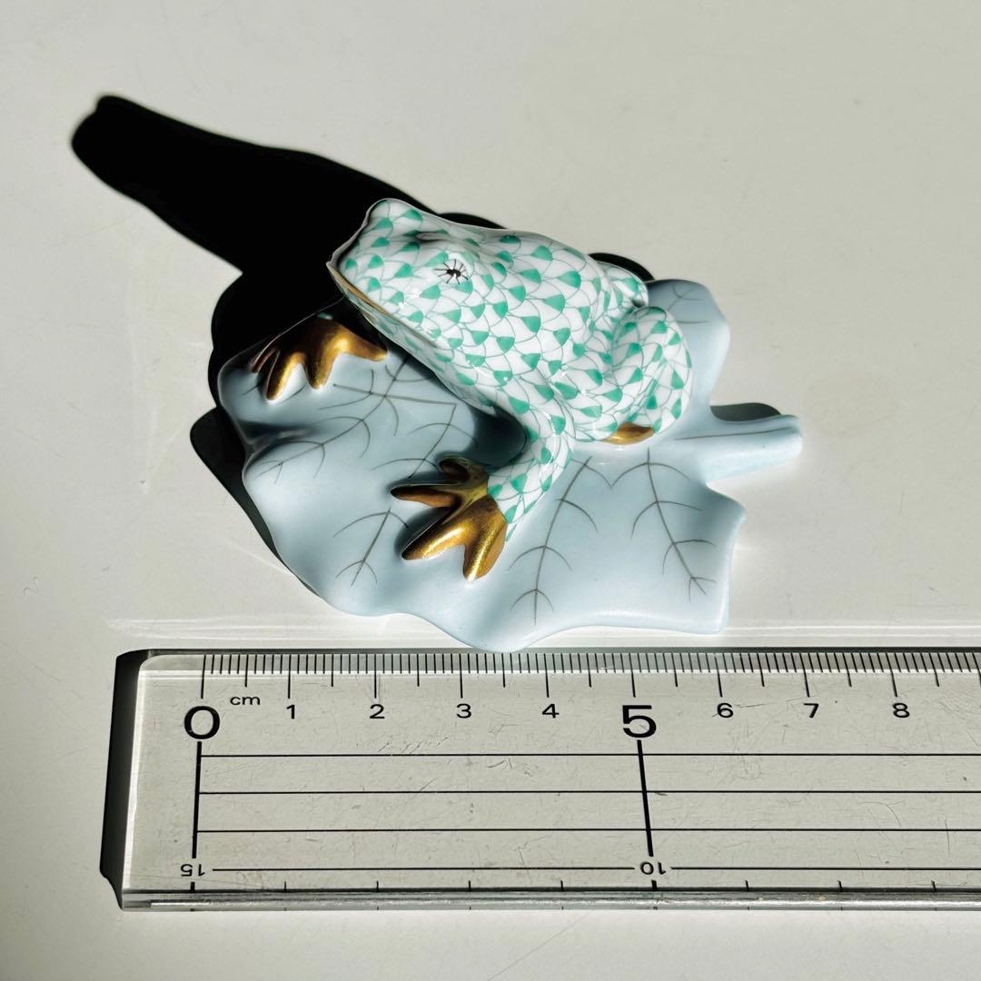 【HEREND】 カエルの置物 陶器製